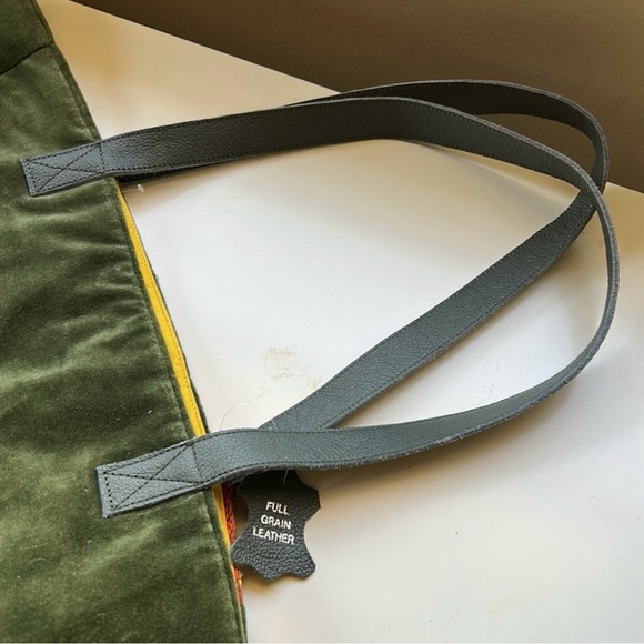 Brand New Anthropologie Snake Embroidered Tote Bag - Picture 6 of 9